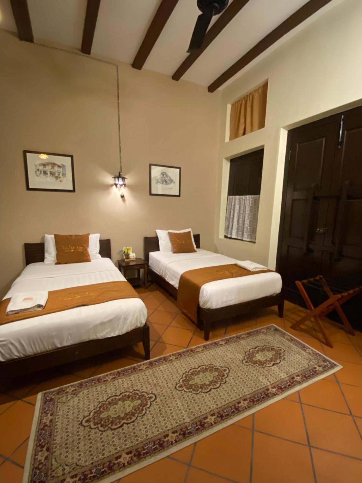 Ke-Lan-Tan House Hotel George Town Exterior foto